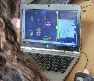 Using qualitative data analysis software
